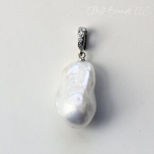 White Freshwater Baroque Clip Pendant